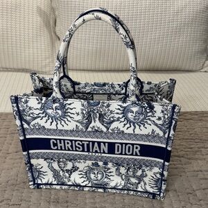 CHRISTIAN DIOR 2024 book tote -Blue and White Tote
